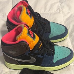 Nike High-Top Sneakers in Teal, Neon Yellow & Pink